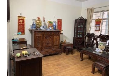 Cho thuê căn hộ cc Việt Hưng dt 95m2 giá 6tr/ tháng
